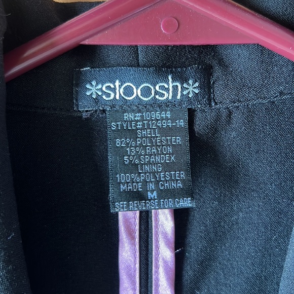 Black Quarter Sleeve Blazer size Medium - Picture 2 of 4